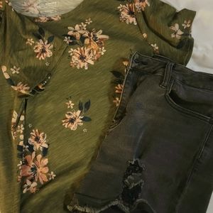 Floral Print Sonoma L Olive V-Neck T Shirt